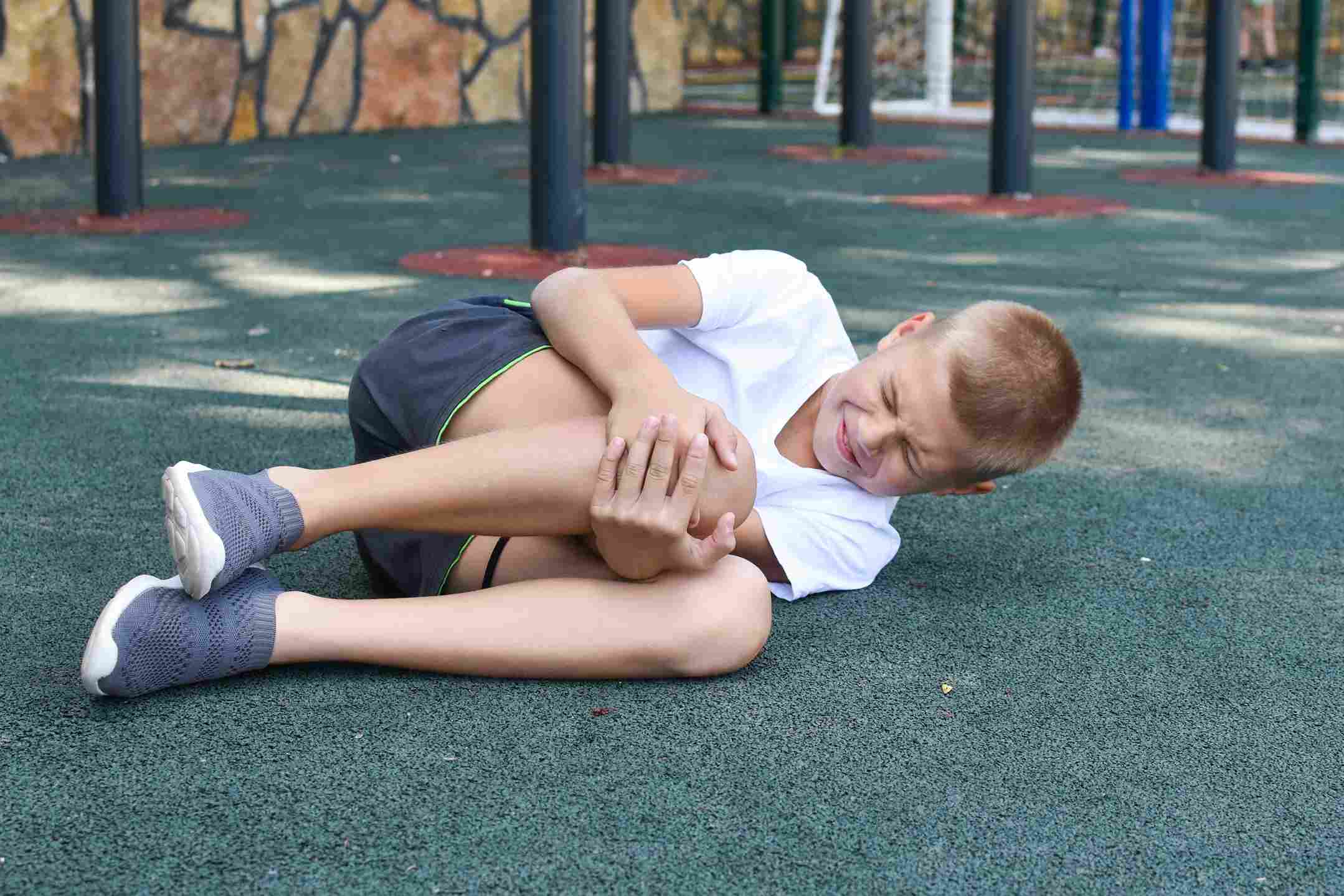 10 Ways to Protect Your Kids from Summer Playground Injuries